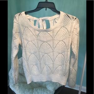 Lauren Conrad Sweater. Excellent Condition